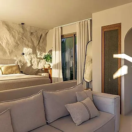 Solus Milos * Pollonia
